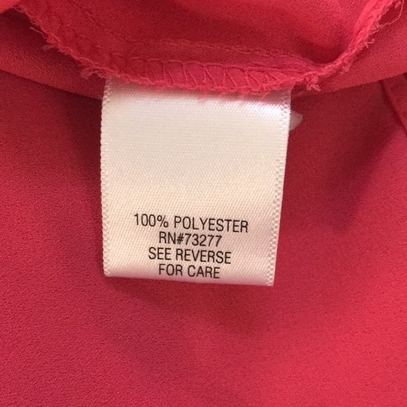 APT 9 Women’s Sleeveless Tank Blouse Hot Pink Size L Lightweight Slinky Summer - Picture 11 of 11